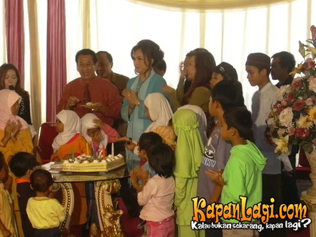 ultah indah g cahyani