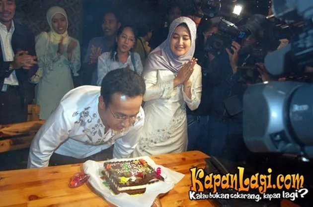 Ultah \'UJE\'