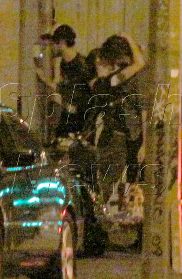 Robert Pattinson - Kristen Stewart