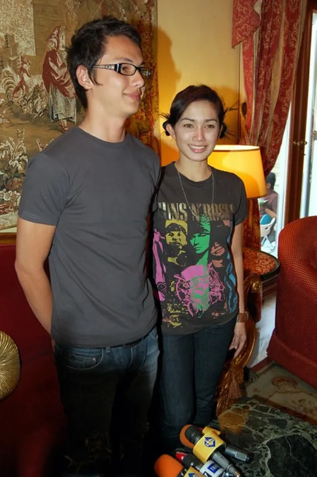 Andhika Pratama, Ussy Sulistiawaty