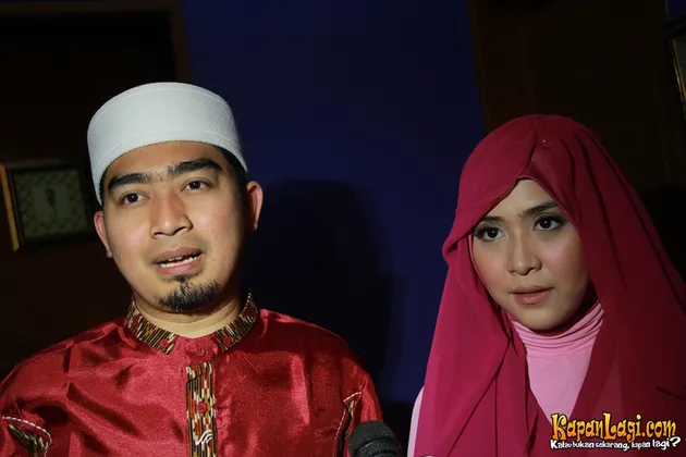 USTAZ SOLMED - APRIL JASMINE DOA BERSAMA DENGAN ANAK YATIM 