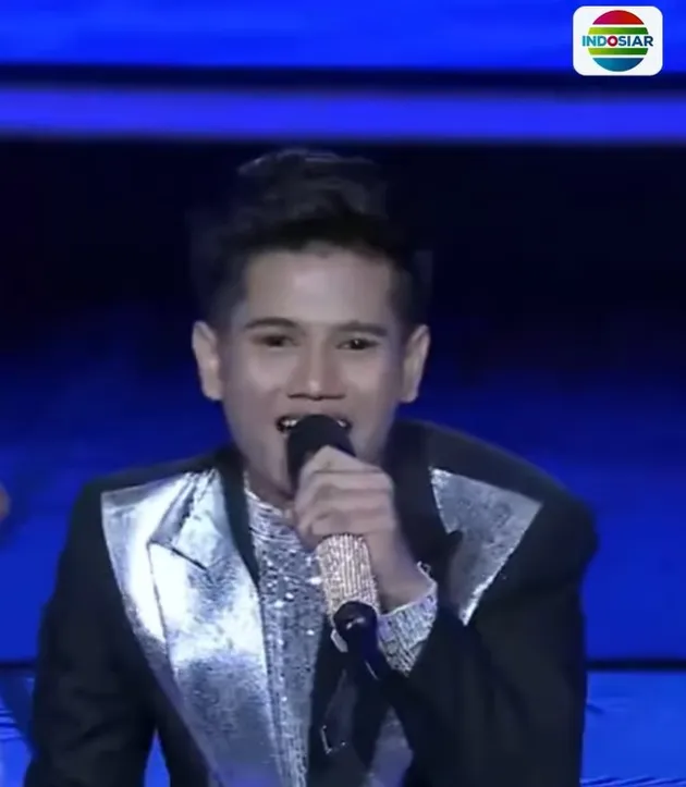 Valen D&#039;Academy 7 Nyanyikan Lagu Rindu Aku Rindu Kamu