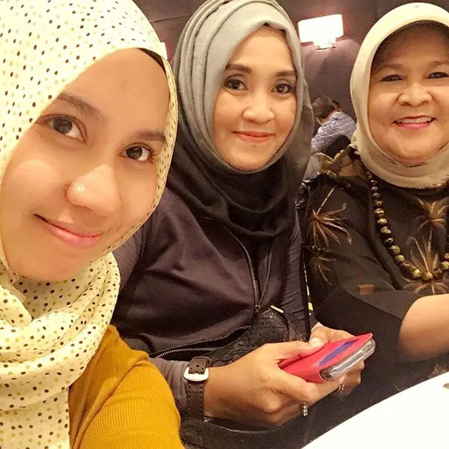 venna dan sarni, ibu verrell
