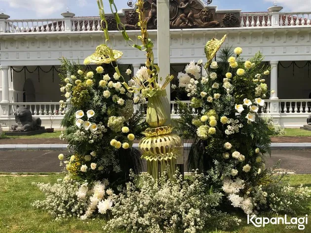 Janur Kuning di Venue Akad Aksa Uyun Anak Soimah