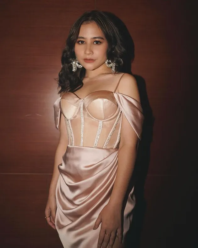 Prilly Latuconsina
