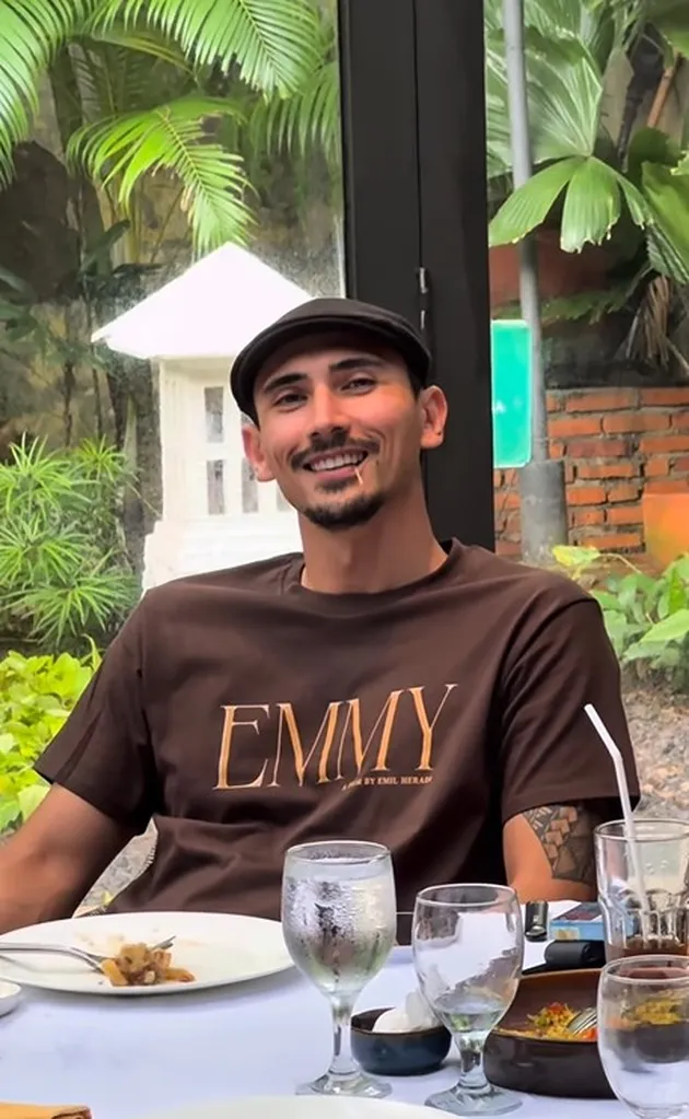 <nil>