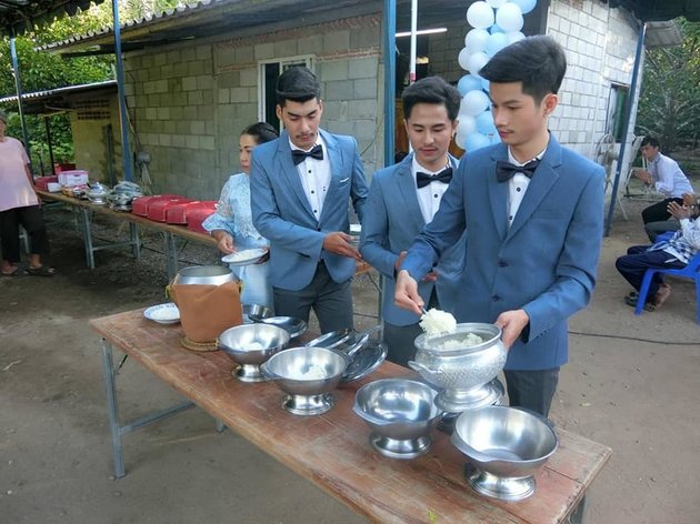 Viral 3 Men Marry Each Other in Thailand, Get Blessings and Support from Families