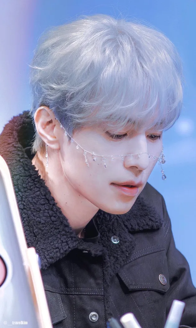 Lee Dong Wook Rambut Silver