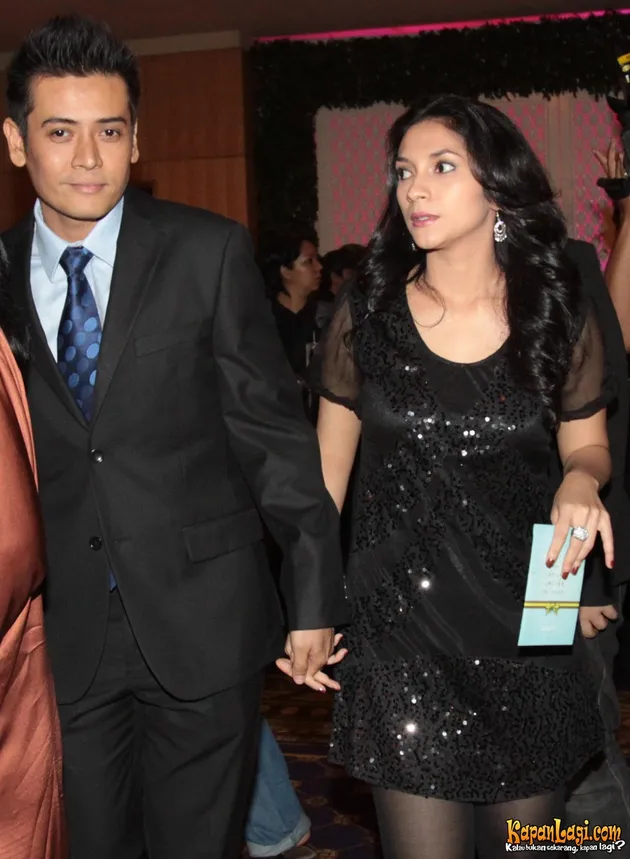 Vira Yuniar / Teuku Ryan