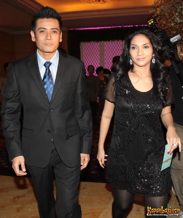 Vira Yuniar / Teuku Ryan