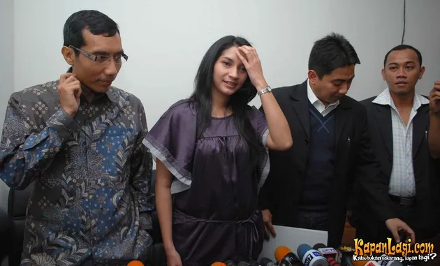 vira yuniar