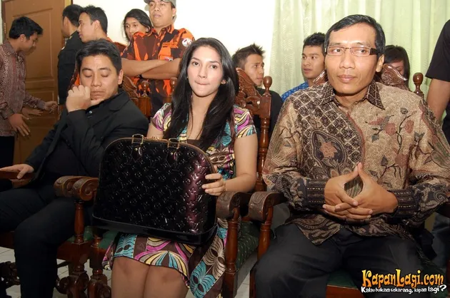 Vira Yuniar