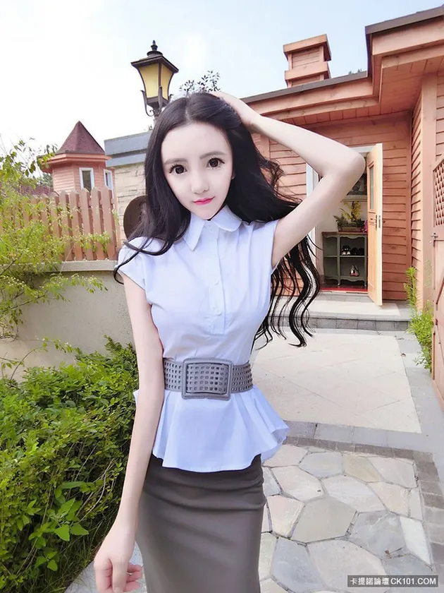 foto-foto manusia barbie gemparkan China