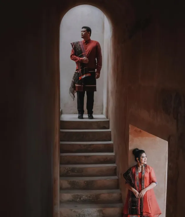 prewed kahiyang, kahiyang bobby, kahiyang ayu, warungboto, tempat prewed kahiyang, situs warungboto,