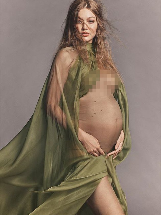 Weekly Hot Instagram: Chadwick Boseman's Death - Gigi Hadid's Baby Bump Photos