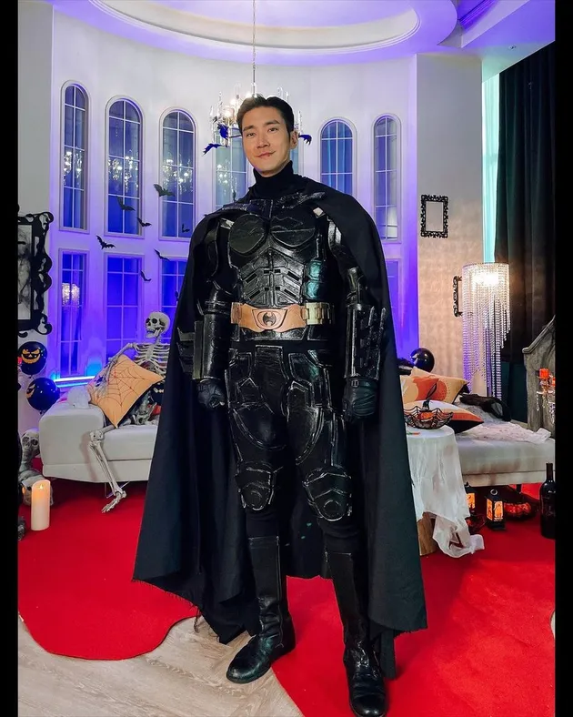 Siwon SMTown Halloween