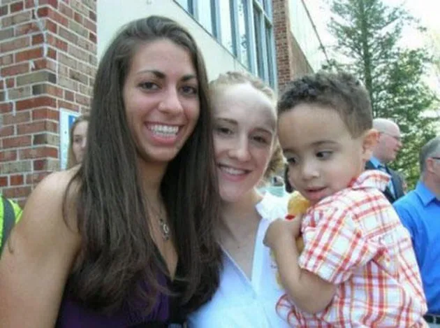 Cowok Ketahuan Lihat Bagian Pribadi