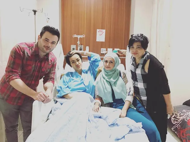 Wulan Guritno - Cita Citata, Deretan Artis Ini Jenguk Jupe ...