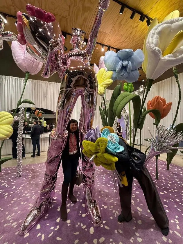 Wulan Guritno jalan-jalan