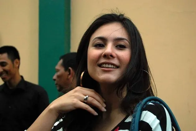 wulan guritno