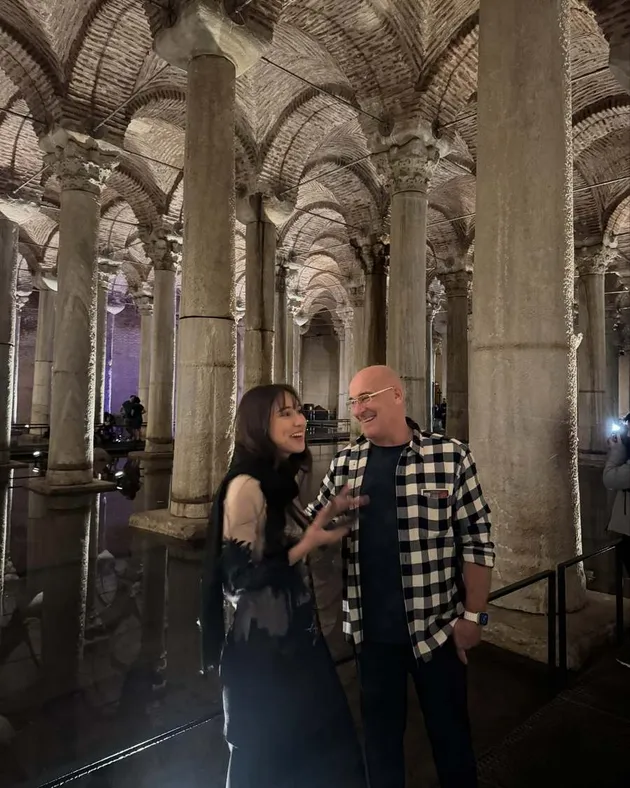 Yasmin Napper bareng ayah