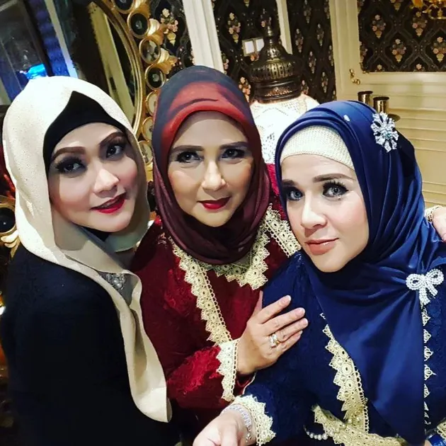 yati octavia dan pangky suwito
