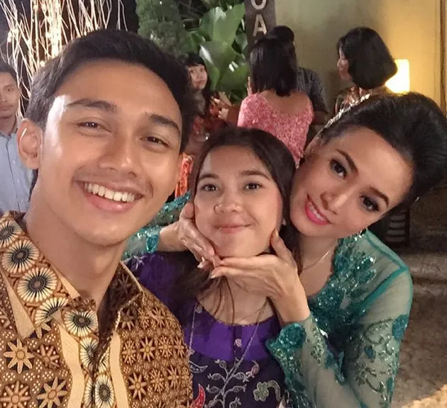 Yoelitta Palar - mama Boy