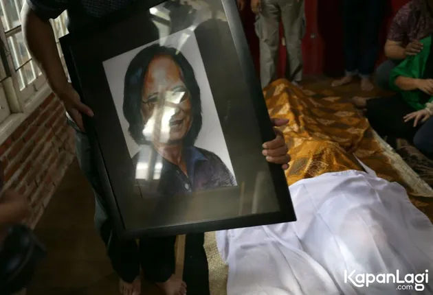 yon koeswoyo, yon koeswoyo meninggal, koes plus