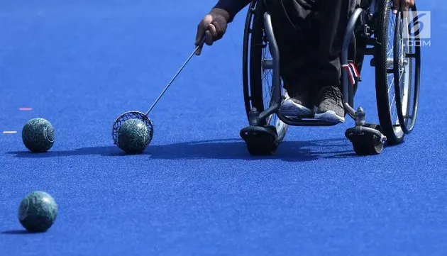 Lawn Bowls