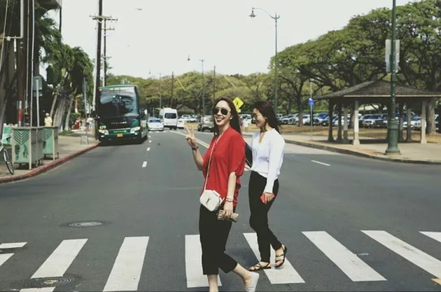 Liburan Park Shin Hye ke Hawai