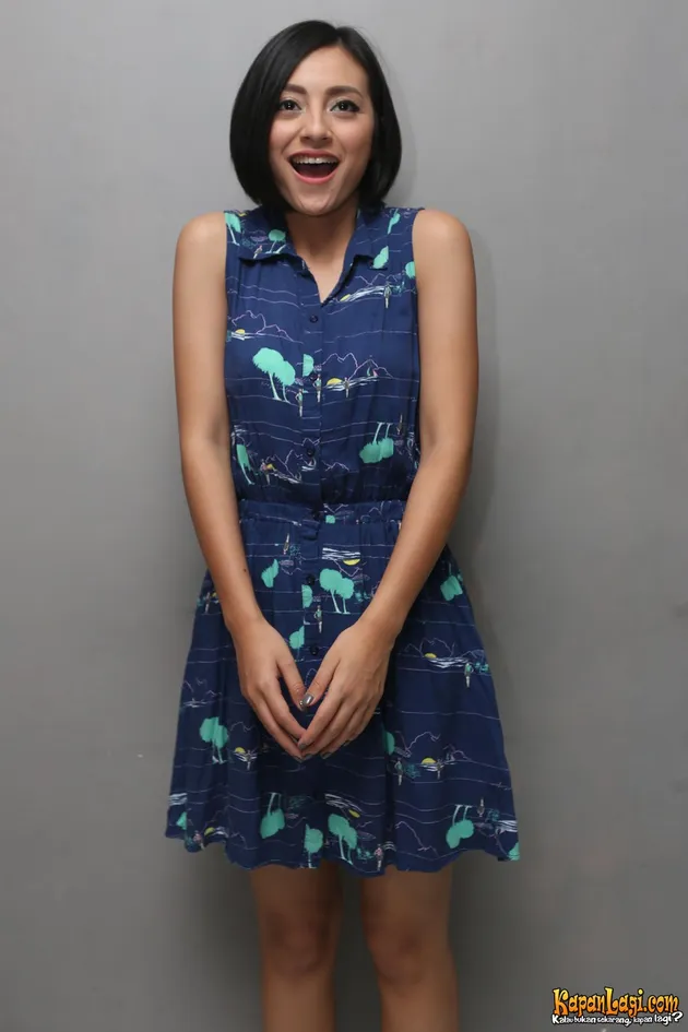 Sudah kenal belum dengan dara cantik berambut pendek ini?