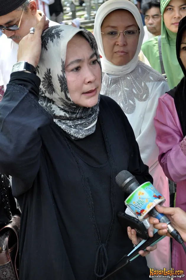 yenny rachman