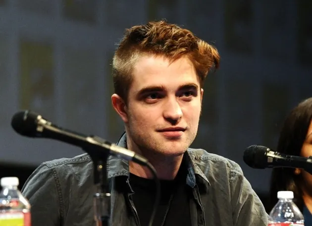 Robert Pattinson