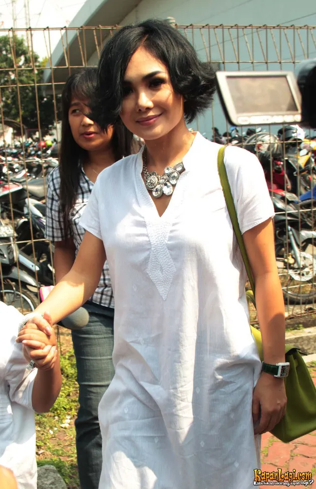 Yuni Shara