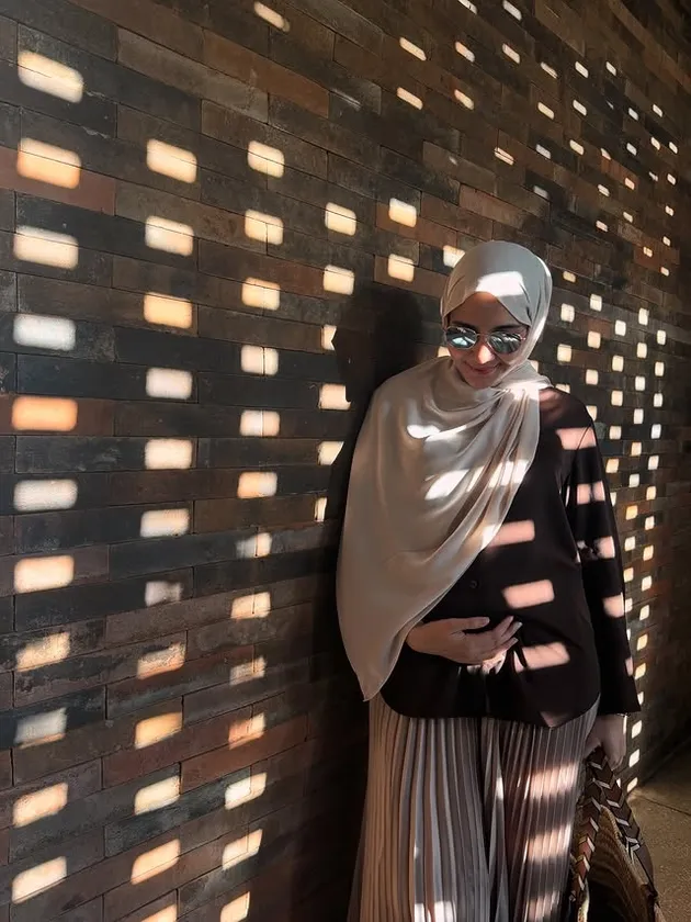 Zaskia Sungkar hamil