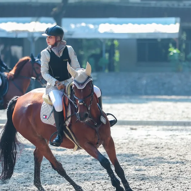 Zaskia Sungkar bayi tabung