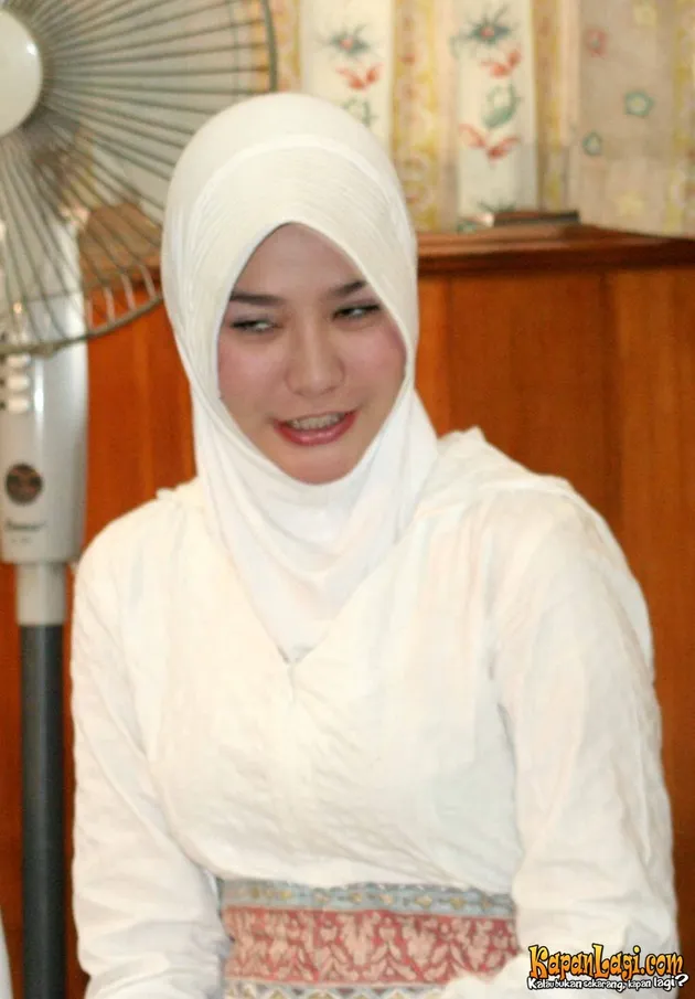 zaskia_adya_mecca_puisi