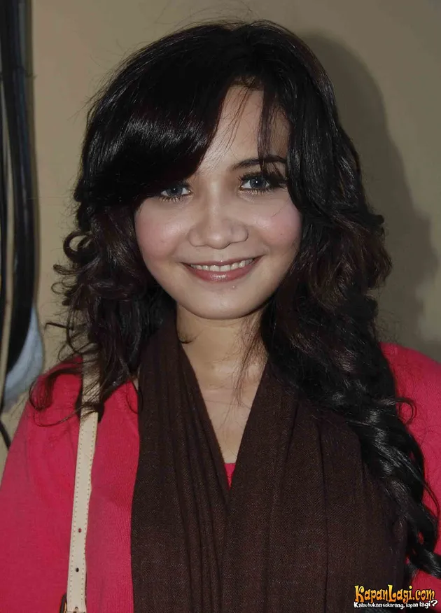 zaskia sungkar