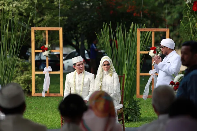 Akad dan resepsi Haykal - Tantri digelar di ruang terbuka ©KapanLagi.com®/Muhammad Akrom Sukarya
