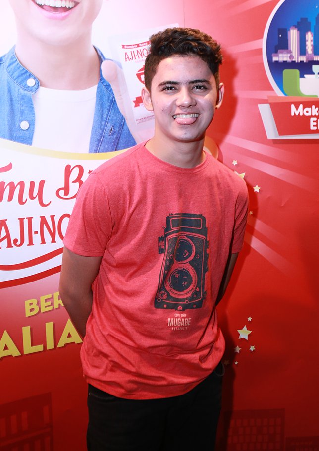 Belajar membuat film dokumenter, bikin Aliando Syarief jadi tak canggung kembali berakting di depan kamera © KapanLagi.com/Agus Apriyanto