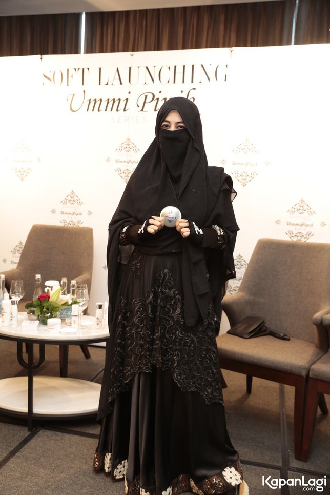 Model Muslimah Bercadar