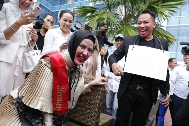 Angel Lelga akui jika konsep bridal shower kali ini bukan dari dirinya dan Vicky Prasetyo © KapanLagi.com/Agus Apriyanto