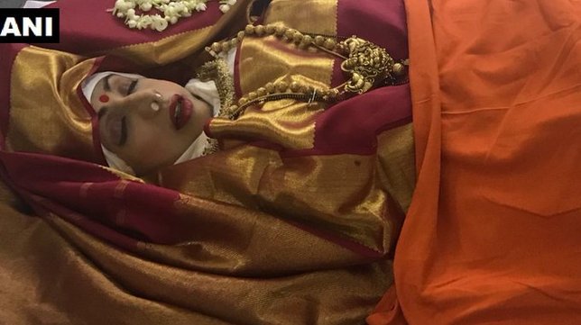 Sridevi meninggal karena tak sengaja tenggelam ©twitter