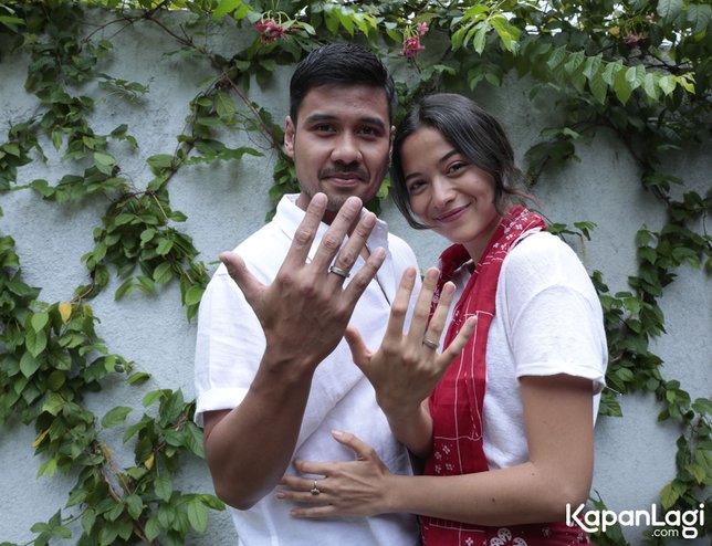 Chicco dan Putri tengah menikmati masa-masa indah pernikahan / Credit: KapanLagi - Akrom Sukarya