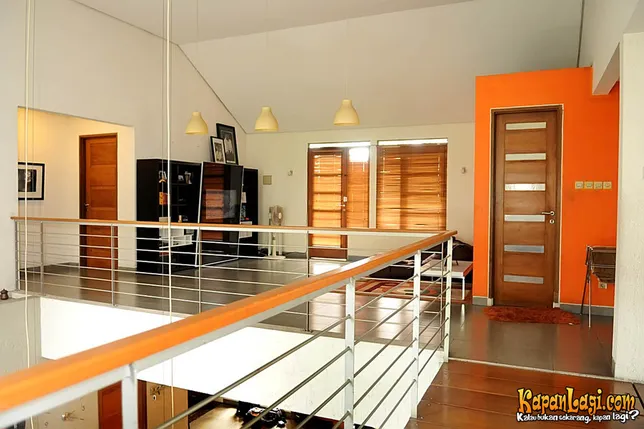 Galeri Megahnya Rumah Indra Brasco dan Mona Ratuliu II 