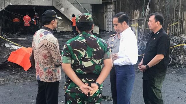 Jokowi sempat sambangi lokasi pengeboman / Credit: Liputan6.com