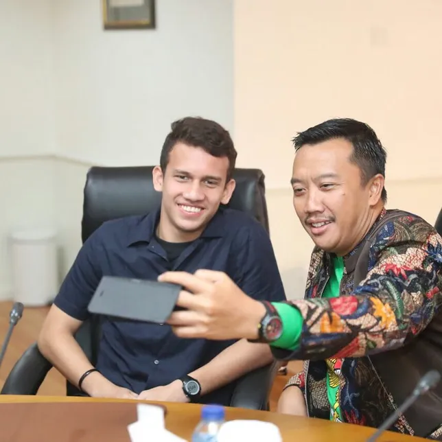 Beredar Video Makan Dengan Adiba Khanza, Ini Kata Egy 