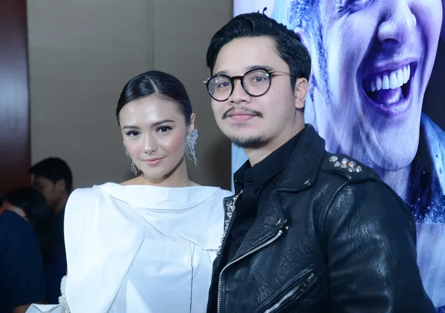 Amanda Rawles & Derby Romero © Kapanlagi/Bayu Herdianto