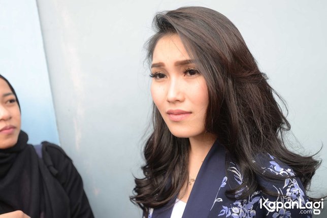 Ayu kagumi Denada dan Shakira yang kuat banget © KapanLagi.com®/Bayu Herdianto