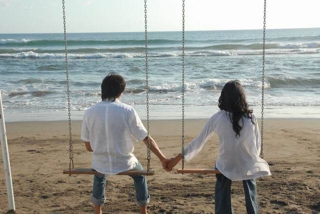 15 Film Indonesia Romantis Dengan Akhir Kisah yang Sedih 